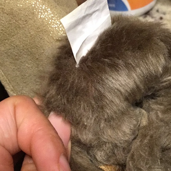 Toddler size 4 boots - Picture 7 of 7